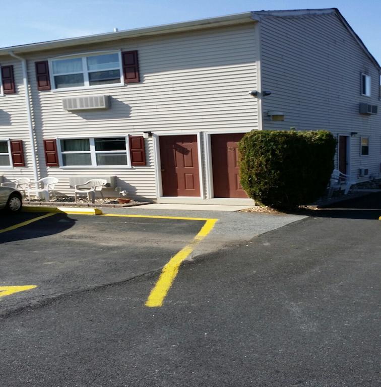 Country Motel